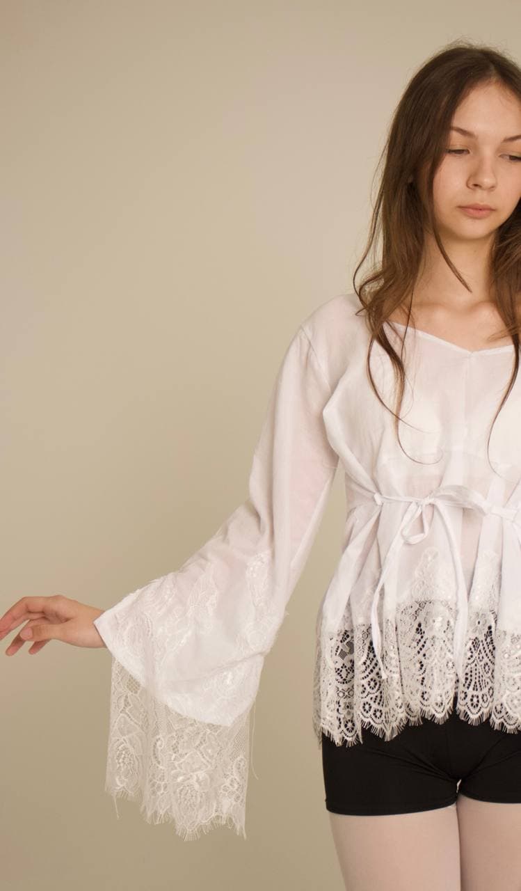 lightweight top